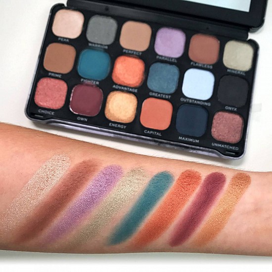 Revolution Flawless Optimum Eyeshadow Palette